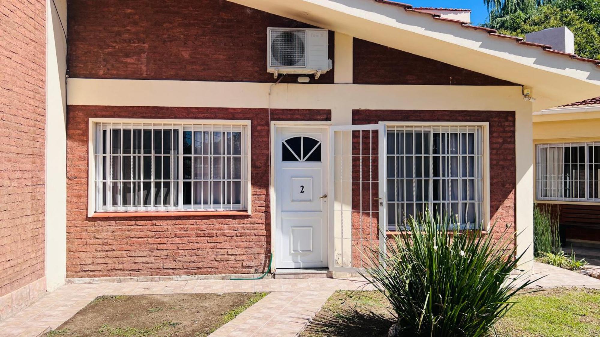 Casa En Balneario C Pileta Compartida Cerca Del Centro Chalet *